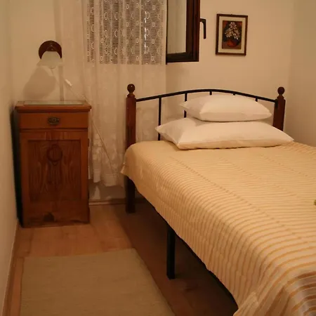 Apartman Gemuetliche Mit Grill Und Garten