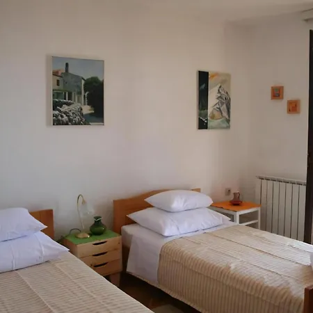 Apartman Gemuetliche Mit Grill Und Garten