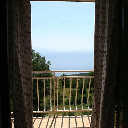Apartament Gemuetliche Mit Grill Und Garten Opatija